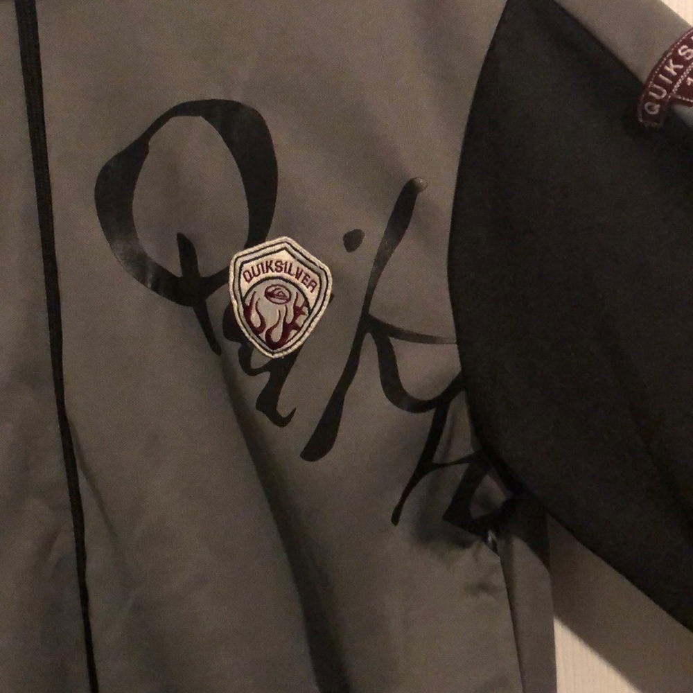 QuickSilver Jacket - Picture 2 of 5